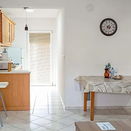 2 Bedroom Awesome In * Vir