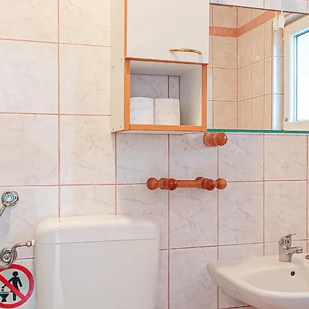 Apartman Awesome In With Wifi